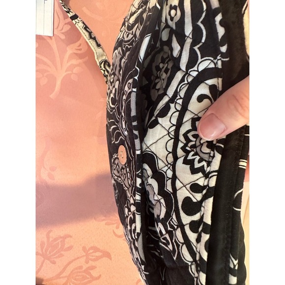 Vera Bradley black and white paisley crossbody satchel-*flawed - Picture 7 of 8